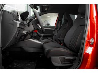 Seat Arona SEAT FR Anniversary | Achteruitrijcamera | Airconditioning automatisch met 2-zone-temperatuurrege...