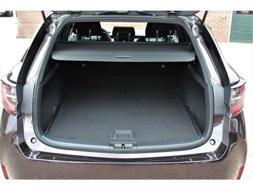 Toyota Corolla Touring Sports 1.8 Hybrid Dynamic - Navigatie, Cruise, Stoelverw, Airco! ActivLease financial lease
