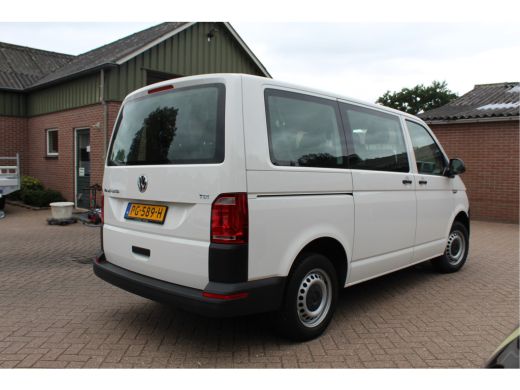 Volkswagen Transporter Kombi 2.0 TDI L1H1 9 Pers / Airco / All Seas / Gps! ActivLease financial lease