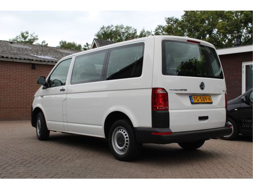 Volkswagen Transporter Kombi 2.0 TDI L1H1 9 Pers / Airco / All Seas / Gps! ActivLease financial lease