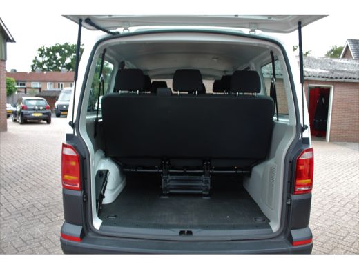 Volkswagen Transporter Kombi 2.0 TDI L1H1 9 Pers / Airco / All Seas / Gps! ActivLease financial lease