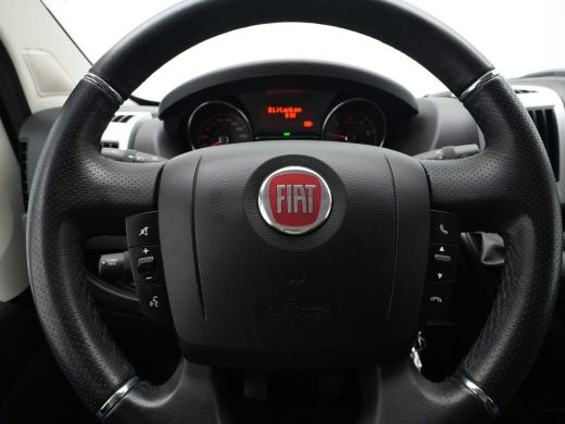 Fiat Ducato 30 2.3 MultiJet L1H1 Navigatie Trekhaak Camera Clima ActivLease financial lease