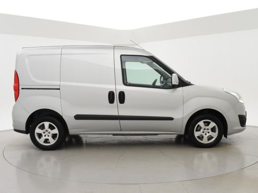 Opel Combo 1.3 CDTi 95 PK L1H1 SPORT EURO 6 + LMV / TREKHAAK / AIRCO / CRUISE / SCHUIFDEUR ActivLease financial lease