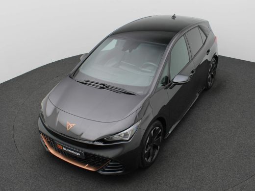Seat Born Business 62 kWh 231 PK Warmtepomp, Panoramadak, achteruitrijcamera, stuur/stoelverwarming, keyles... ActivLease financial lease