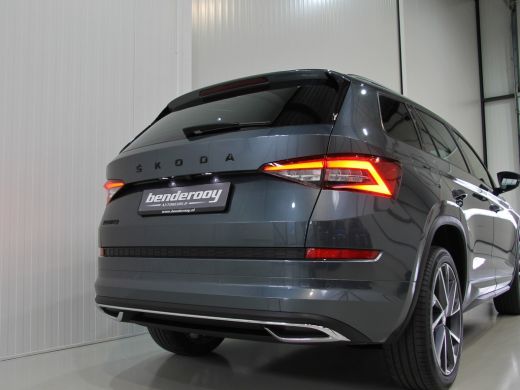 Skoda Kodiaq 1.5 TSI Sportline 7p | Acc | Camera | Trekhaak ActivLease financial lease