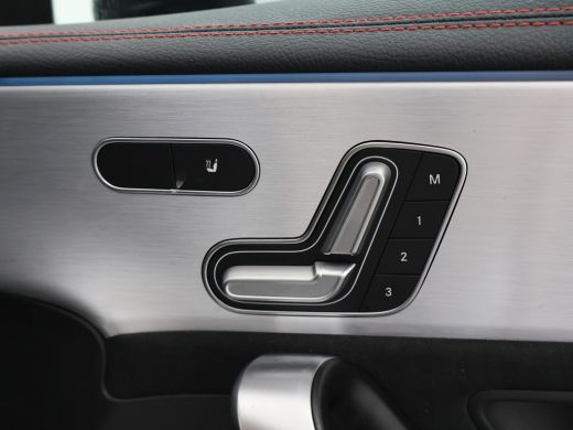 Mercedes CLA-Klasse Shooting Brake 250e PLUG-IN HYBRID AMG SPORT + PANORAMA / ELEKTR. TREKHAAK / MEMORY ActivLease financial lease