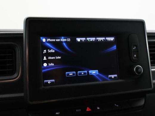 Renault Master 2.3 dCi 135 PK L1H1 WORK EDITION + CAMERA / TREKHAAK / NAVIGATIE / CLIMATE / CRUISE / DAB+ ActivLease financial lease