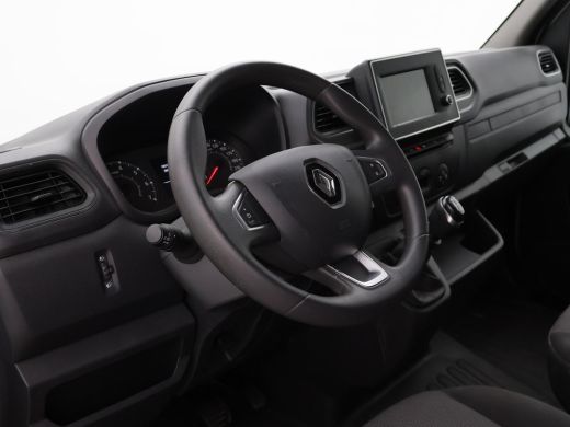 Renault Master 2.3 dCi 135 PK L1H1 WORK EDITION + CAMERA / TREKHAAK / NAVIGATIE / CLIMATE / CRUISE / DAB+ ActivLease financial lease