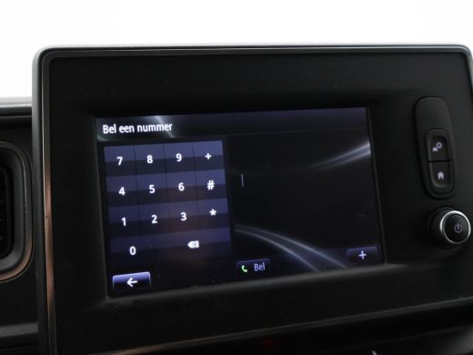 Renault Master 2.3 dCi 135 PK L1H1 WORK EDITION + CAMERA / TREKHAAK / NAVIGATIE / CLIMATE / CRUISE / DAB+ ActivLease financial lease