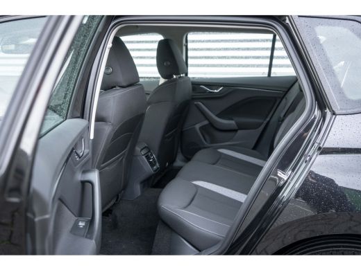 Skoda Kamiq ŠKODA Selection | Cruise control met speedlimiter | Driver Activity Assistant, vermoeidheid waars... ActivLease financial lease