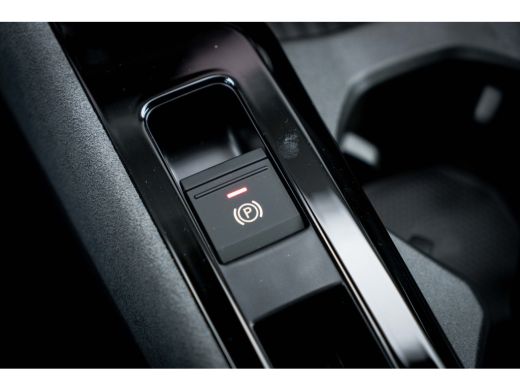 Skoda Superb ŠKODA First Edition | Achteruitrijcamera | Climatronic, elektronische airconditioning met 3 klima... ActivLease financial lease