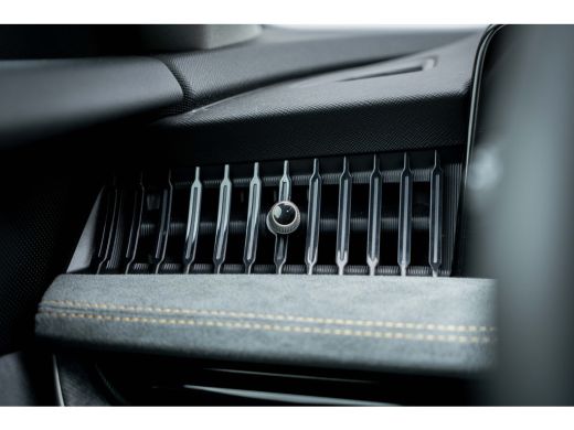 Skoda Superb ŠKODA First Edition | Achteruitrijcamera | Climatronic, elektronische airconditioning met 3 klima... ActivLease financial lease