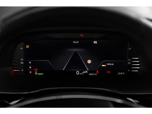 Skoda Octavia Combi Business Edition | Achteruitrijcamera | Chromen grille | Cruise control met speedlimiter ActivLease financial lease