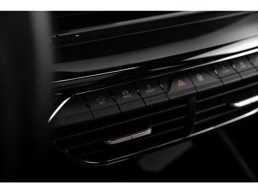 Skoda Octavia Combi Business Edition | Achteruitrijcamera | Chromen grille | Cruise control met speedlimiter ActivLease financial lease
