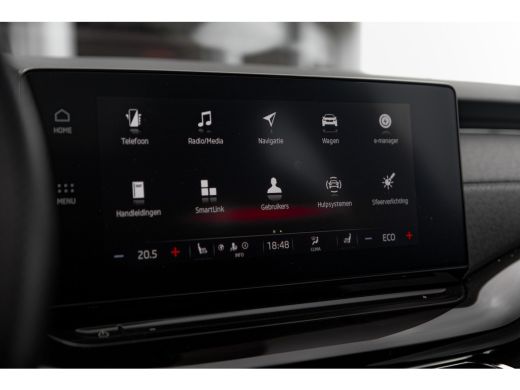 Skoda Octavia Combi Business Edition | Achteruitrijcamera | Chromen grille | Cruise control met speedlimiter ActivLease financial lease
