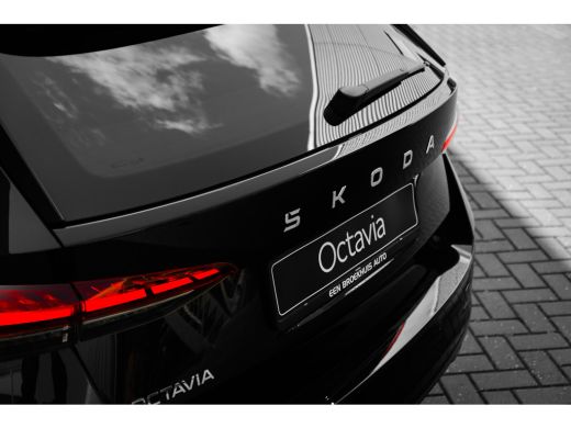 Skoda Octavia Combi Business Edition | Achteruitrijcamera | Chromen grille | Cruise control met speedlimiter ActivLease financial lease