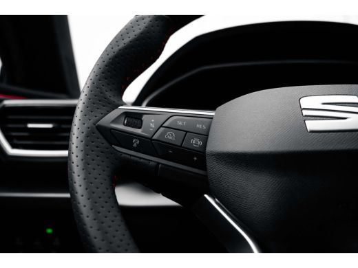 Seat Leon Sportstourer SEAT FR PHEV First Edition | Achteruitrijcamera | Automatisch dimmende binnenspiegel | Dakhemel u... ActivLease financial lease