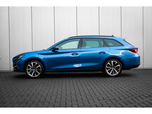 Seat Leon Sportstourer SEAT FR PHEV First Edition | Achteruitrijcamera | Automatisch dimmende binnenspiegel | Dakhemel u... ActivLease financial lease