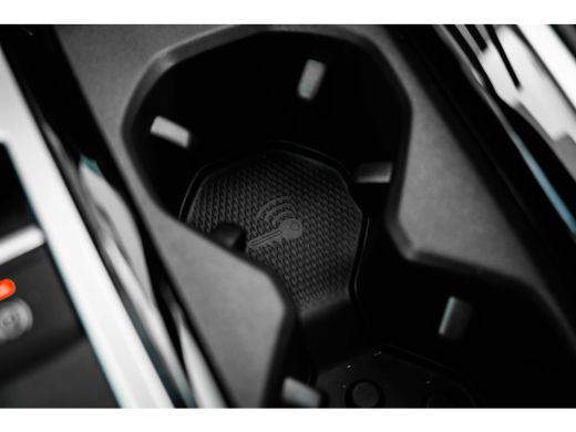 Volkswagen Passat Variant R-Line Edition | 'App-Connect' draadloze smartphone integratie | Afstandscontrolesysteem ... ActivLease financial lease