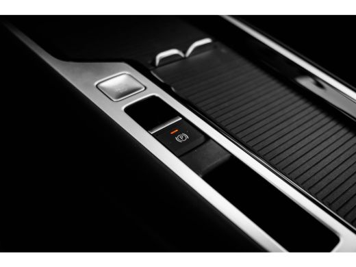 Volkswagen Passat Variant R-Line Edition | 'App-Connect' draadloze smartphone integratie | Afstandscontrolesysteem ... ActivLease financial lease