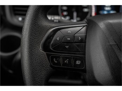 Iveco Daily 35S16V L4H2 | Automaat | 157 PK | Climate | 3500 KG Trekgewicht | MF Stuur | 3-Persoons ActivLease financial lease