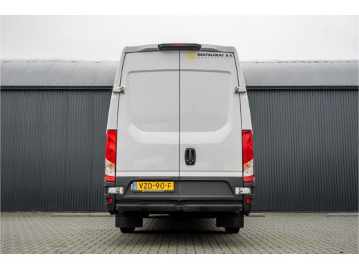 Iveco Daily 35S16V L4H2 | Automaat | 157 PK | Climate | 3500 KG Trekgewicht | MF Stuur | 3-Persoons ActivLease financial lease