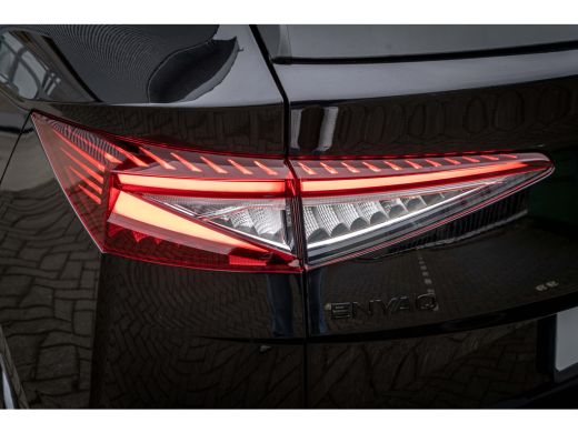 Skoda Enyaq ŠKODA Sportline | 20" lichtmetalen velgen Taurus, antraciet gepolijst | Achteruitrijcamera (Rear ... ActivLease financial lease