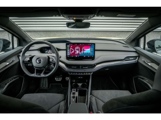 Skoda Enyaq ŠKODA Sportline | 20" lichtmetalen velgen Taurus, antraciet gepolijst | Achteruitrijcamera (Rear ... ActivLease financial lease