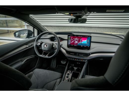 Skoda Enyaq ŠKODA Sportline | 20" lichtmetalen velgen Taurus, antraciet gepolijst | Achteruitrijcamera (Rear ... ActivLease financial lease