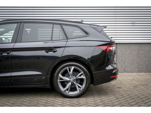 Skoda Enyaq ŠKODA Sportline | 20" lichtmetalen velgen Taurus, antraciet gepolijst | Achteruitrijcamera (Rear ... ActivLease financial lease