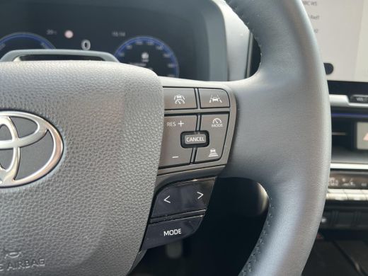 Toyota C-HR 1.8 Hybrid 140 Executive **NEXT GENERATION PACK/ JBL/ PANORAMADAK/ 36 MAANDEN GARANTIE** ActivLease financial lease