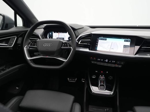 Audi Q4 e-tron 35 125 kW/170 pk Edition 55 kWh Panorama Hud Leer Matrix led ActivLease financial lease