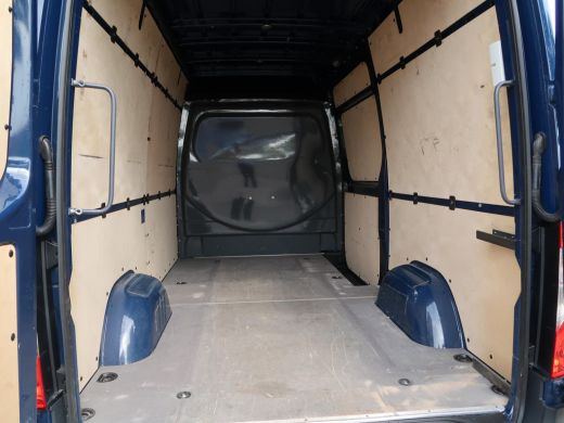 Mercedes Sprinter 319 3.0 CDI V6 190 PK AUT. L2H2 + 3500 KG TREKHAAK / ADAPTIVE CRUISE CONTROL / NAVIGATIE ActivLease financial lease