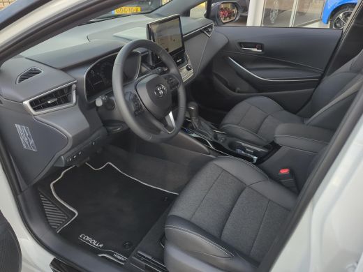 Toyota Corolla Touring Sports Hybrid 140 Dynamic | Android Auto | Apple Carplay | NIEUWE AUTO | ActivLease financial lease