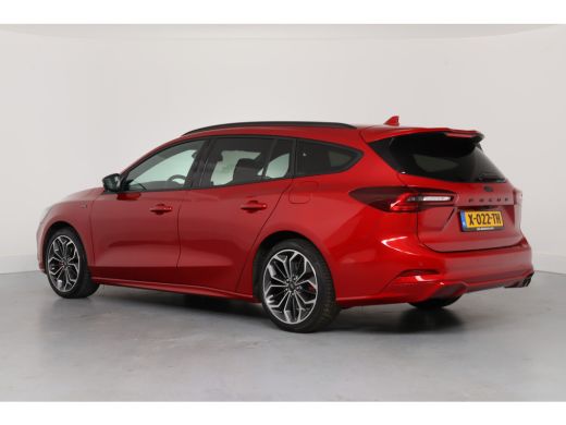 Ford Focus Wagon 1.0 EcoBoost 125PK Hybrid ST Line X | Stoel-/stuurverwarming | AGR Stoelen | Camera | Led |... ActivLease financial lease