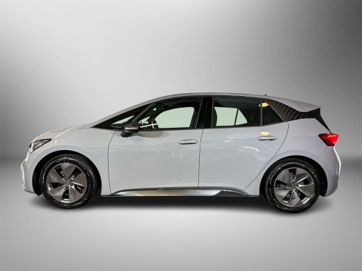 Seat Born Business 62 kWh 204pk / Warmtepomp / Navigatiesysteem / Stoelverwarming / Stuurverwarming ActivLease financial lease
