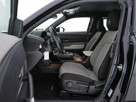 Mazda MX-30 e-SkyActiv 145 Comfort 36 kWh (INCL-BTW) *NAVI-FULLMAP | ADAPTIVE-CRUISE | BLIND-SPOT | FULL-LED ... ActivLease financial lease