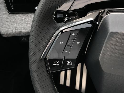 Peugeot E-5008 GT 73 kWh | Nieuw te bestellen vanaf €50.520,- ActivLease financial lease
