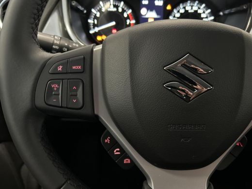 Suzuki Vitara 1.4 Boosterjet Style Smart Hybrid 1500 KG Trekgewicht ActivLease financial lease