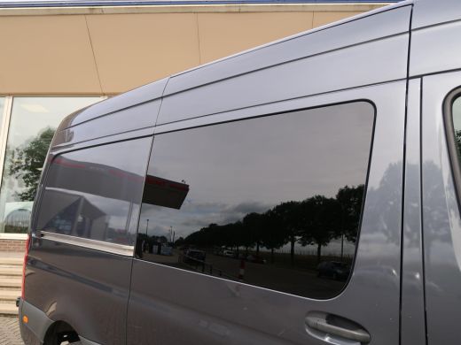 Mercedes Sprinter 316 2.2 CDI 163 PK AUT7 L2H2 + 3500 KG TREKHAAK / ADAPTIVE CRUISE / BREEDBEELD MBUX ActivLease financial lease