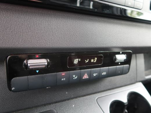 Mercedes Sprinter 316 2.2 CDI 163 PK AUT7 L2H2 + 3500 KG TREKHAAK / ADAPTIVE CRUISE / BREEDBEELD MBUX ActivLease financial lease