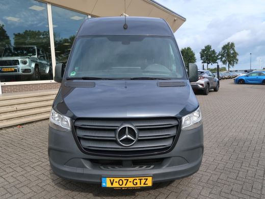 Mercedes Sprinter 316 2.2 CDI 163 PK AUT7 L2H2 + 3500 KG TREKHAAK / ADAPTIVE CRUISE / BREEDBEELD MBUX ActivLease financial lease