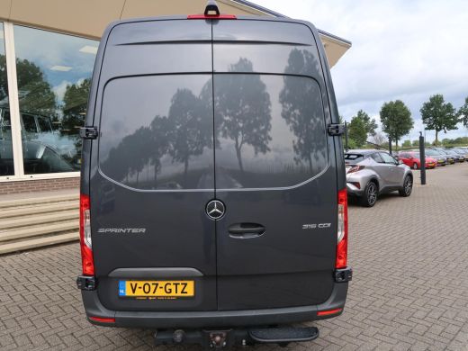 Mercedes Sprinter 316 2.2 CDI 163 PK AUT7 L2H2 + 3500 KG TREKHAAK / ADAPTIVE CRUISE / BREEDBEELD MBUX ActivLease financial lease