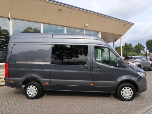 Mercedes Sprinter 316 2.2 CDI 163 PK AUT7 L2H2 + 3500 KG TREKHAAK / ADAPTIVE CRUISE / BREEDBEELD MBUX ActivLease financial lease
