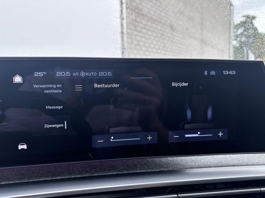 Peugeot E-5008 GT 73 kWh 7-zits | Panoramadak | Leder | Elek. stoelen | Stoelmassage ActivLease financial lease
