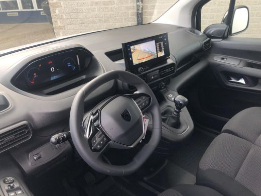 Peugeot Partner 1.5 BlueHDi 100 S&S L1 3,9% financial lease ActivLease financial lease