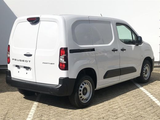 Peugeot Partner 1.5 BlueHDi 100 S&S L1 3,9% financial lease ActivLease financial lease