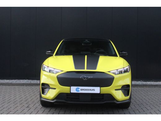 Ford Mustang Mach-E 98kWh Exended Ranget AWD Rally Edition ActivLease financial lease