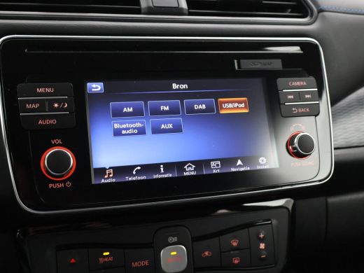 Nissan Leaf N-CONNECTA 40 KWH *8.228 KM* ADAPTIVE CRUISE / 360 CAMERA / STANDKACHEL / APPLE CARPLAY ActivLease financial lease