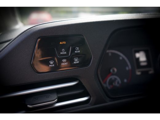 Volkswagen Caddy Cargo Maxi 2.0 TDI / Adaptive Cruise Control/ Touch Navigatie/ Comfort stoelen met massagefunctie/ 90kW (123PK) ActivLease financial lease